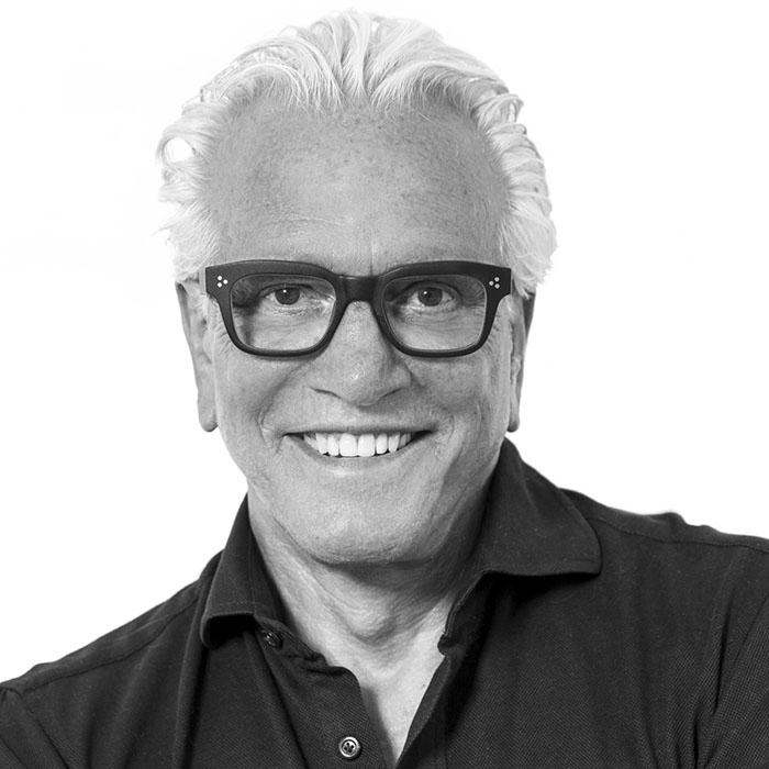 Tom Balsley Portrait BW Glasses 2021-4857_web